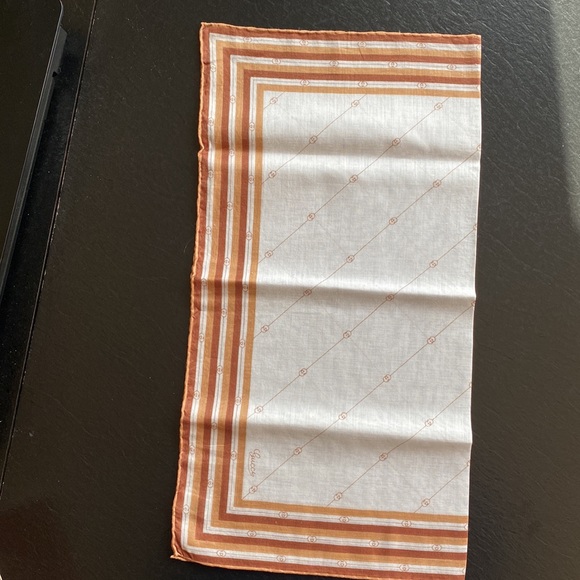 Gucci Vintage Authentic Square Scarf/Handkerchief 18.5” x 18.5” - Picture 7 of 11